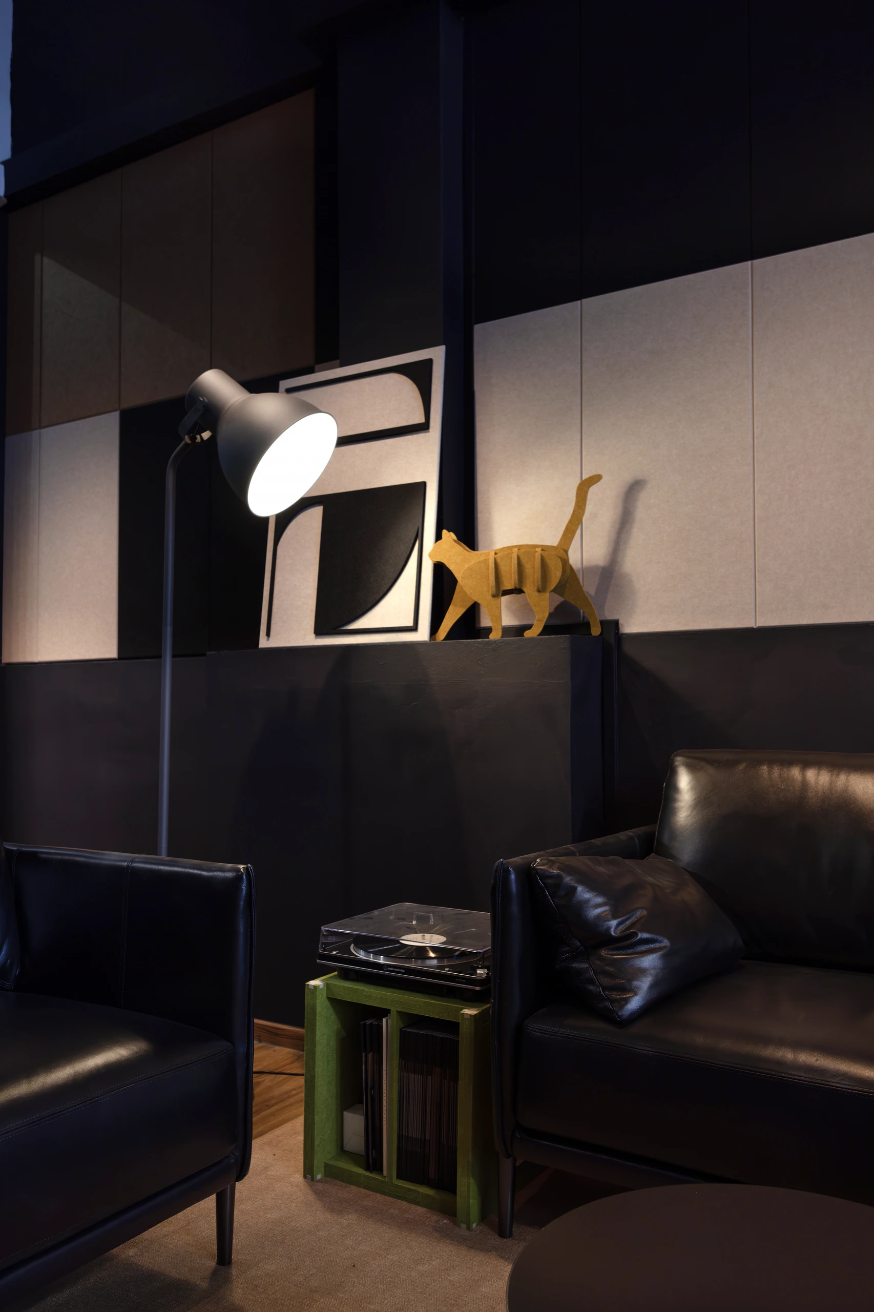 The Lounge at the Klar™ Experience Lab, our acoustic panel showroom in Singapore